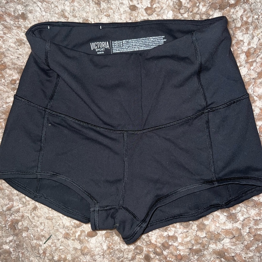 VS - Sports shorts in M